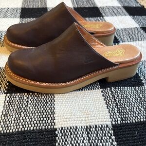 Justin Women's Leather Mule Clogs Size 8.5